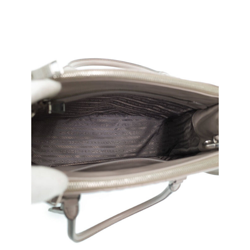 Prada Diagramme quilted calfskin leather tote bag beige Gray 2way - Picture 3 of 9
